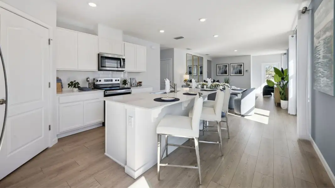 Furnished interior view inside a new home in Wynwood, Ocoee (Image 9).