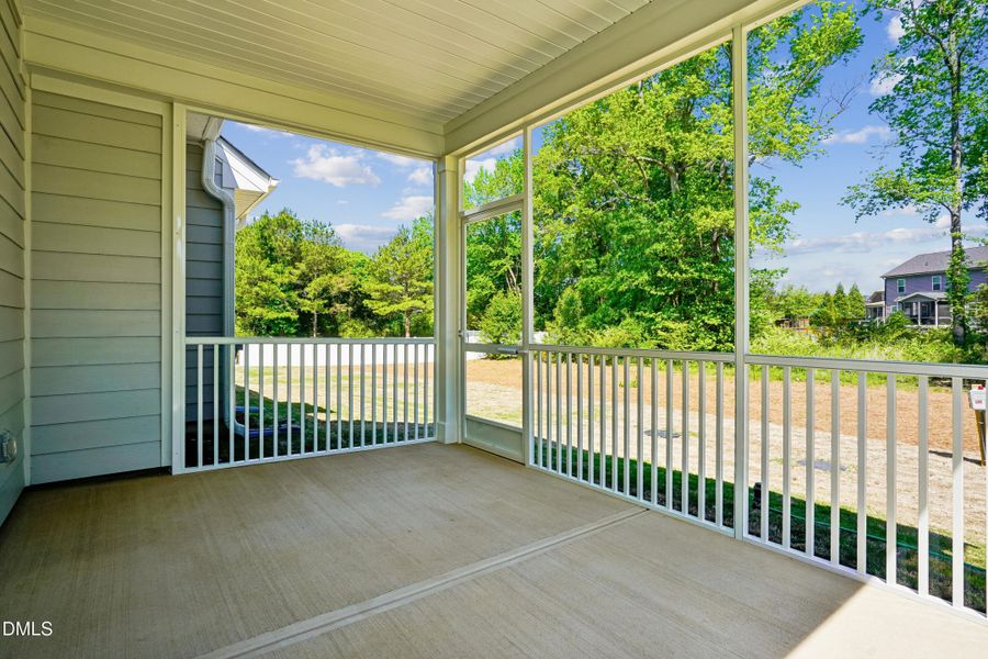 04-Screened Porch 04-Screened Porch