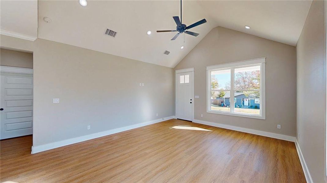 Spacious, unfurnished interior of a new home in , Troup (Image 24).