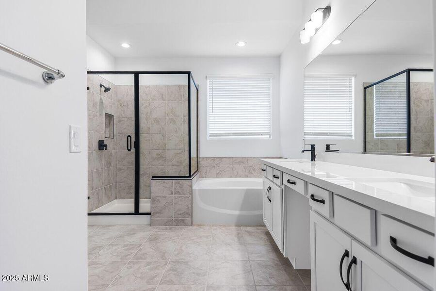 17819 W PASADENA - Ready Now!