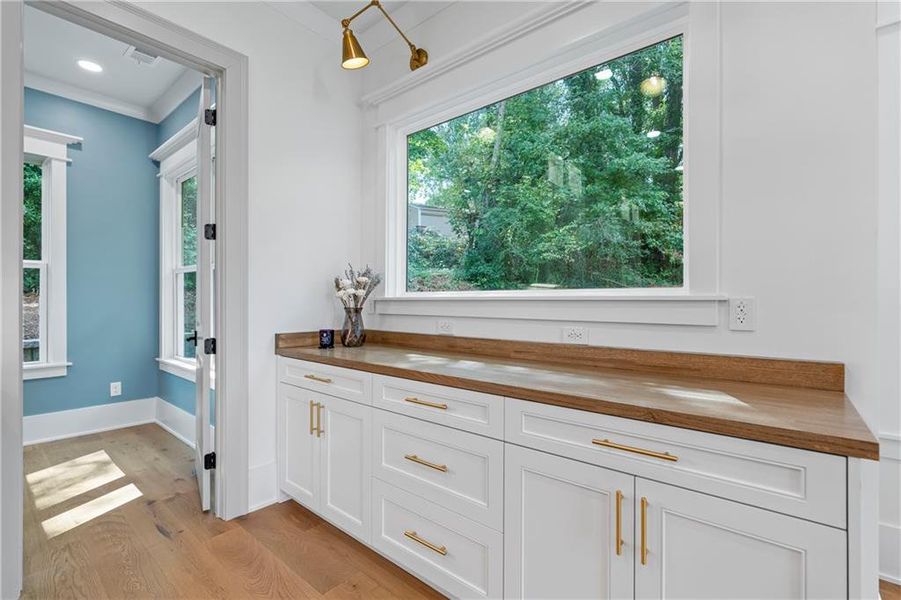 Furnished interior view inside a new home in , Lilburn (Image 50).