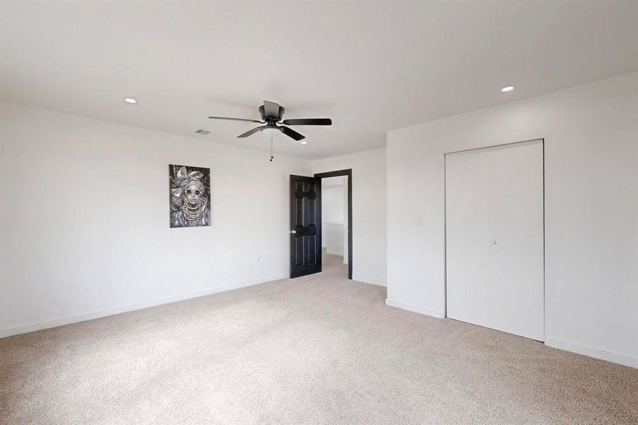 Spacious, unfurnished interior of a new home in , Abbott (Image 34). Spacious, unfurnished interior of a new home in , Abbott (Image 34).