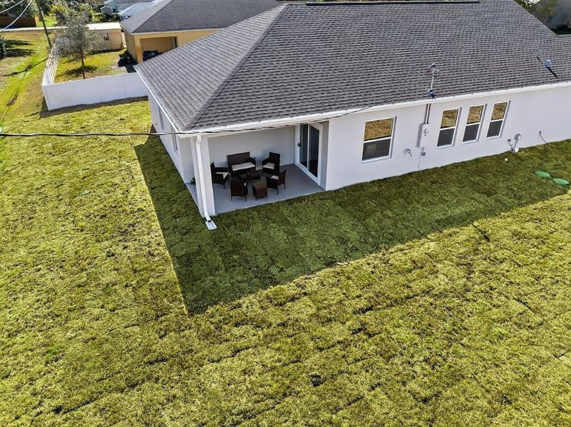 8836-97th-Ct-HigMedia-004-1280