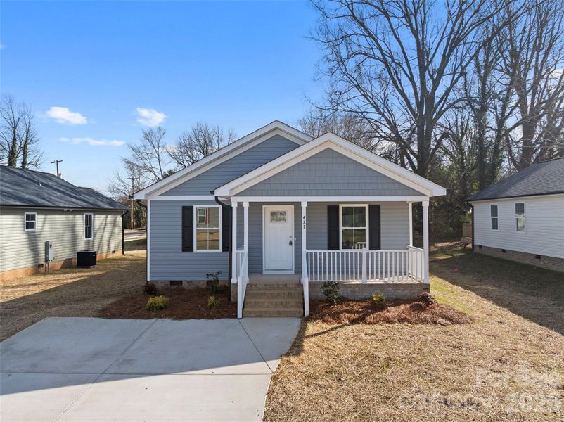 Front exterior of a new home in , Salisbury, NC, highlighting curb appeal (Image 1). Front exterior of a new home in , Salisbury, NC, highlighting curb appeal (Image 1).