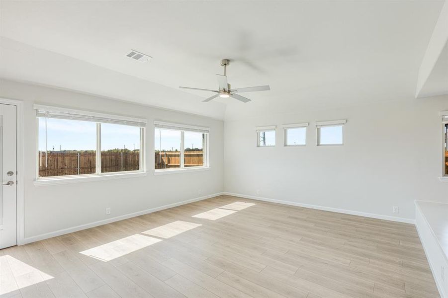 Spacious, unfurnished interior of a new home in East Oak Creek Elements, Commerce (Image 18).