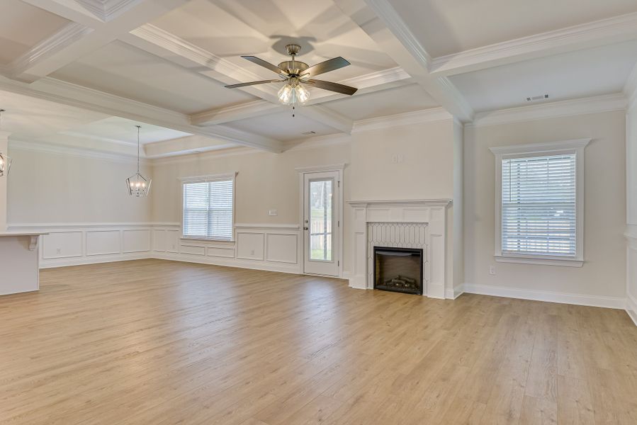 Spacious, unfurnished interior of a new home in The Sanctuary, Aiken (Image 21). Spacious, unfurnished interior of a new home in The Sanctuary, Aiken (Image 21).