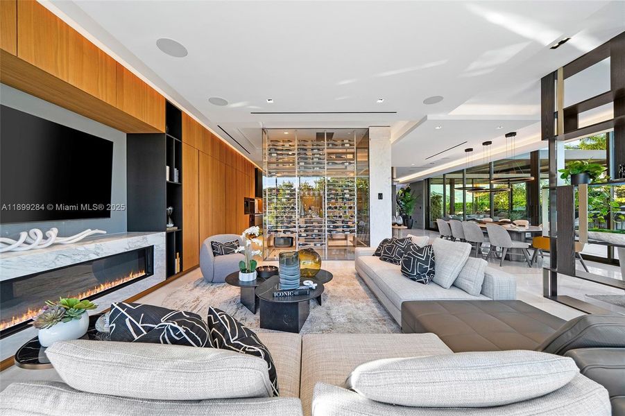 Image 75 of a home in .