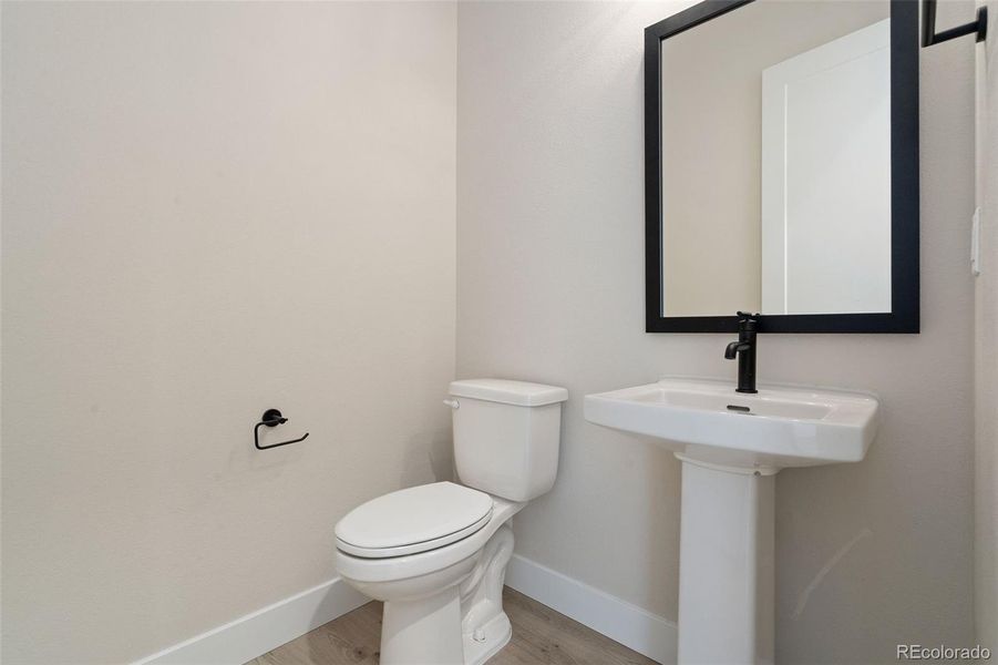 Furnished interior view inside a new home in Kitchel Lake at Serratoga Falls, Timnath (Image 10).