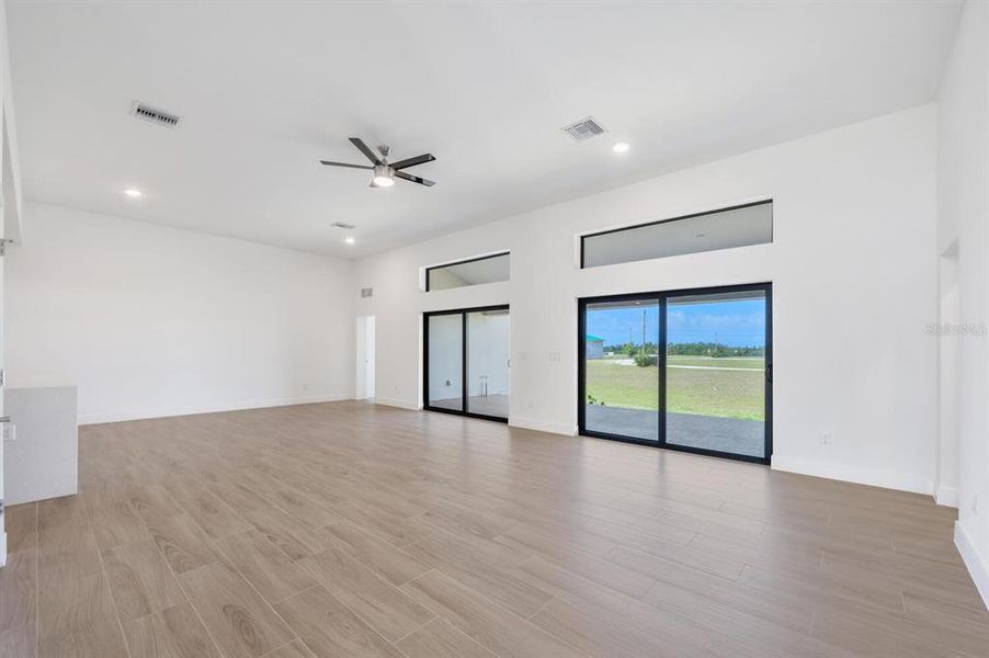 Spacious, unfurnished interior of a new home in , Punta Gorda (Image 13). Spacious, unfurnished interior of a new home in , Punta Gorda (Image 13).