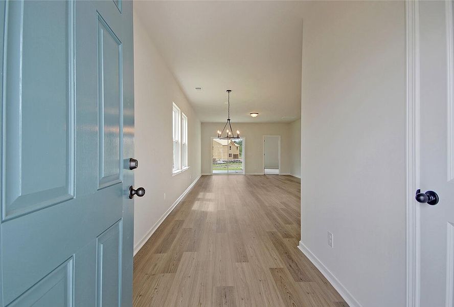 Spacious, unfurnished interior of a new home in , Ravenel (Image 16).