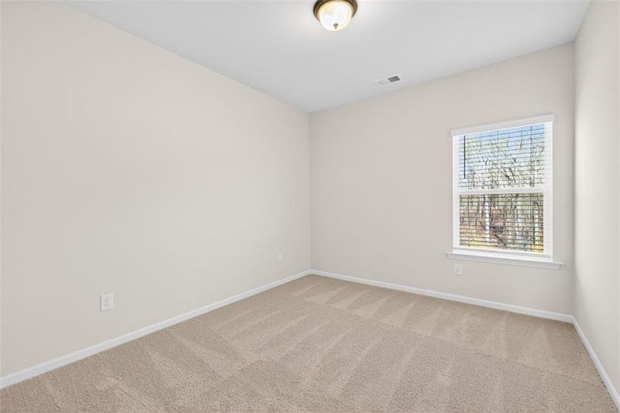 Spacious, unfurnished interior of a new home in Fuller Station, Loganville (Image 14).