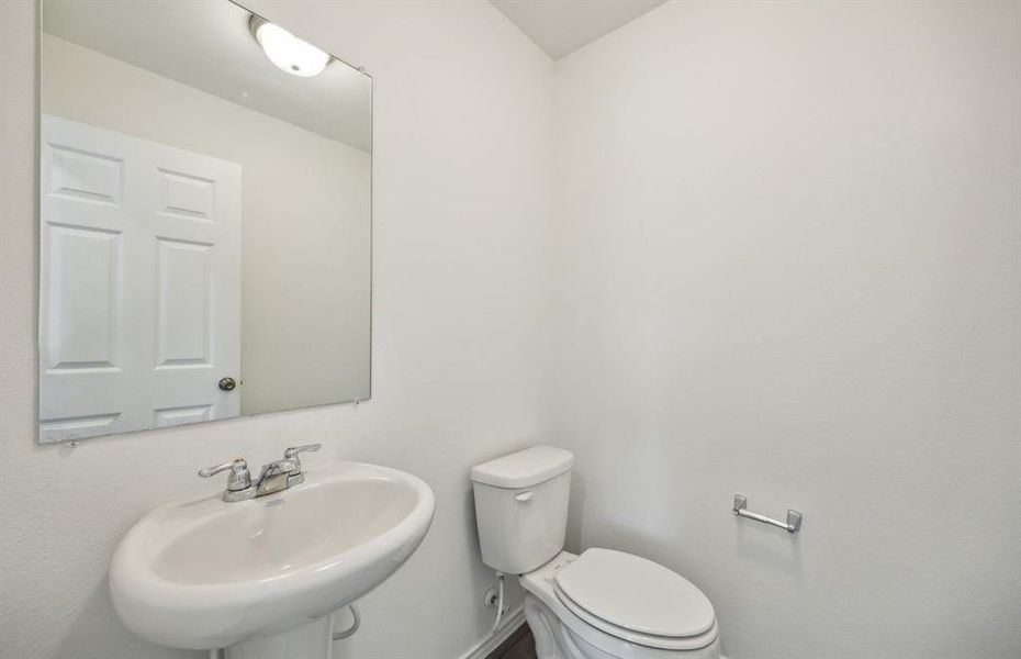 Spacious secondary bathroom*real home pictured