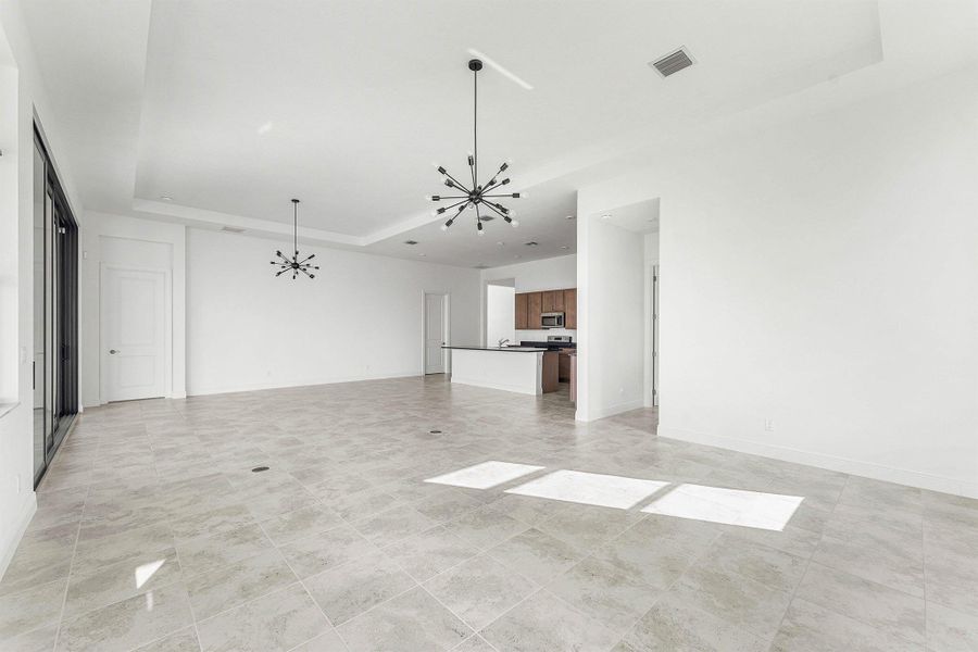 Spacious, unfurnished interior of a new home in , Port St. Lucie (Image 29).