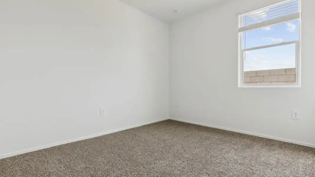 Spacious, unfurnished interior of a new home in Carlton Commons, Casa Grande (Image 25).