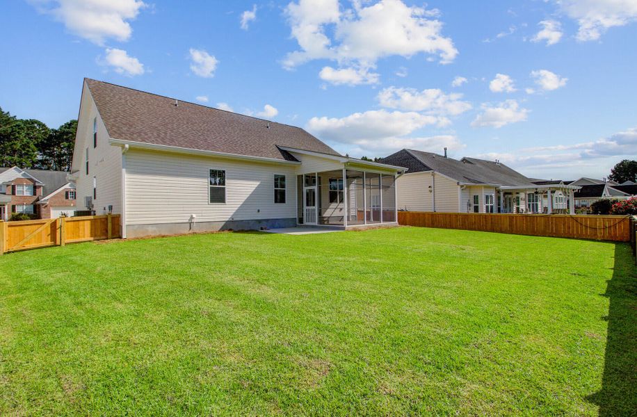 Exterior details and patio area of a home in , Summerville (Image 25).