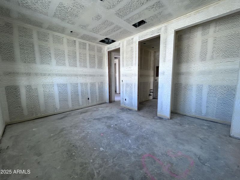 4 Bedroom 2 4 Bedroom 2