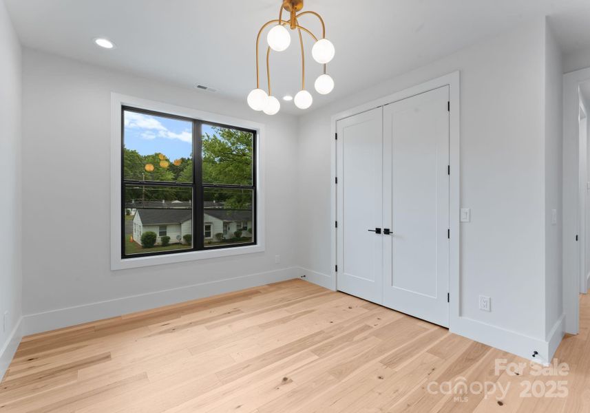 Spacious, unfurnished interior of a new home in , Charlotte (Image 19).