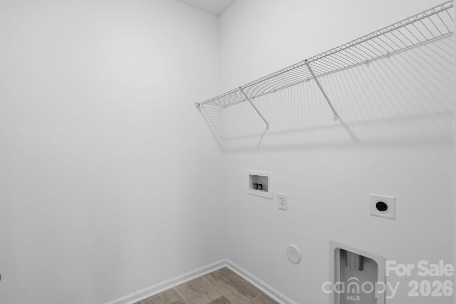 Spacious, unfurnished interior of a new home in Roselyn, Lancaster (Image 22).