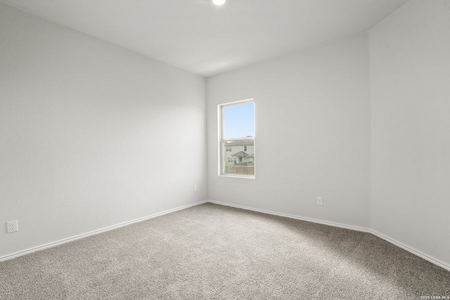 Spacious, unfurnished interior of a new home in Blue Ridge Ranch, San Antonio (Image 9). Spacious, unfurnished interior of a new home in Blue Ridge Ranch, San Antonio (Image 9).