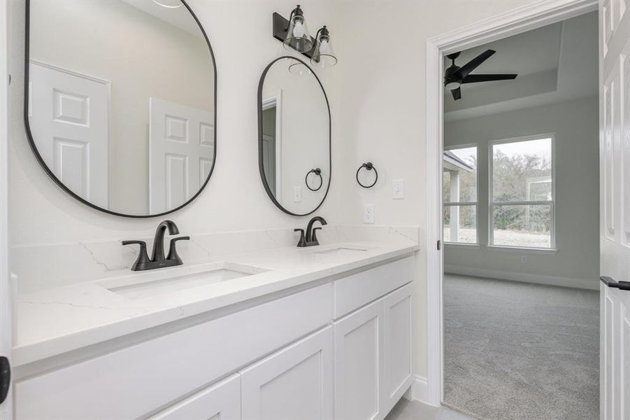 Furnished interior view inside a new home in , Terrell (Image 10).
