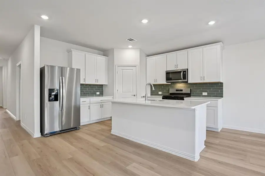 Photo is not of the actual home, but is an inspirational photo of builder’s model home and may depict options, furnishings, and/or decorator features that are not included.