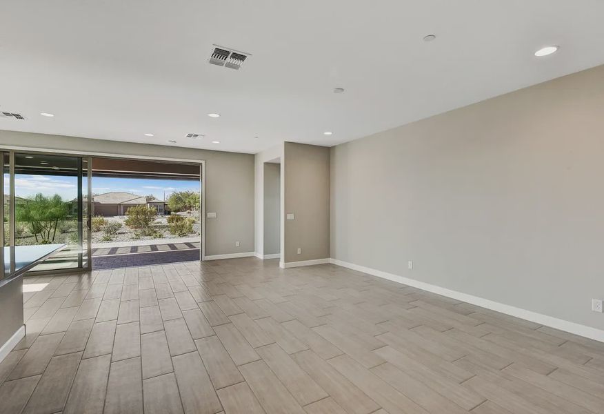 Trilogy Verde River Valletta HS 983 Great Room - 16 of 21 Trilogy Verde River Valletta HS 983 Great Room - 16 of 21