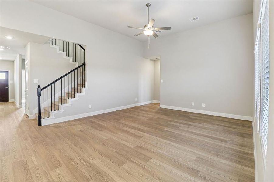 Photo is not of the actual home, but is an inspirational photo of builder’s model home and may depict options, furnishings, and/or decorator features that are not included.