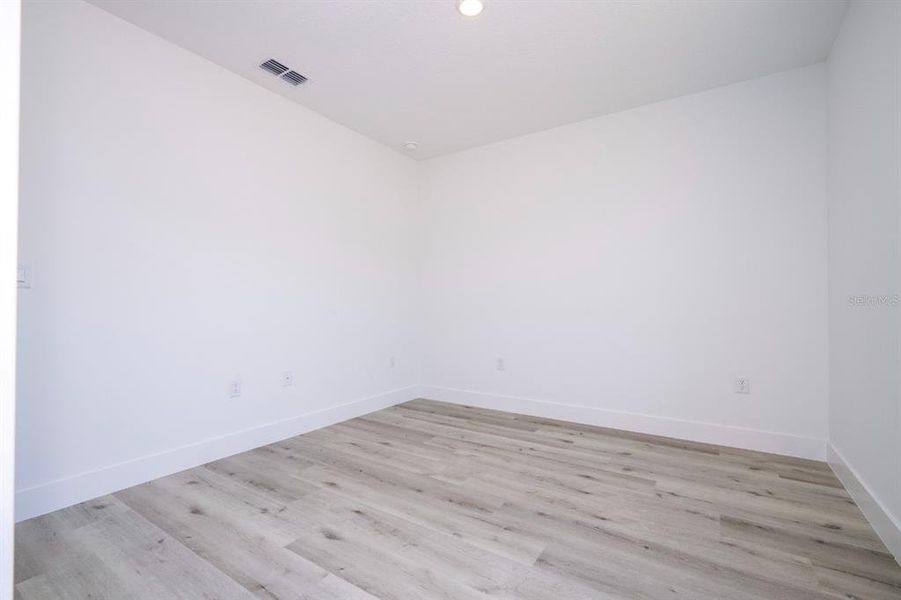 Spacious, unfurnished interior of a new home in , North Port (Image 26).
