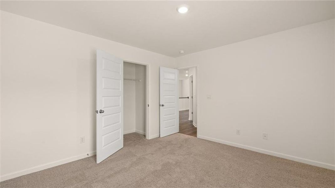Spacious, unfurnished interior of a new home in Westland, Bogart (Image 22).