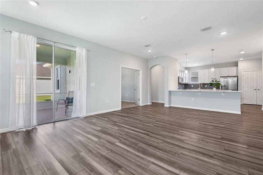 Spacious, unfurnished interior of a new home in Sawmill Creek at Palm Coast Park, Palm Coast (Image 44). Spacious, unfurnished interior of a new home in Sawmill Creek at Palm Coast Park, Palm Coast (Image 44).