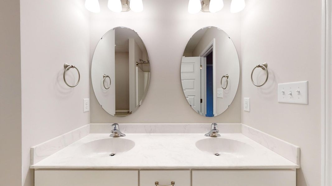 Representative furnished interior of a home built from the Thornwood A by JC Jackson Homes,LLC in Heritage Pointe, Newport (Image 10).