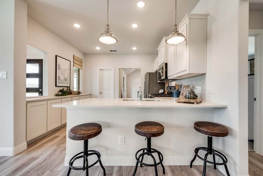 Representative furnished interior of a home built from the Melrose by Pacesetter Homes in Elevon, Lavon (Image 10).