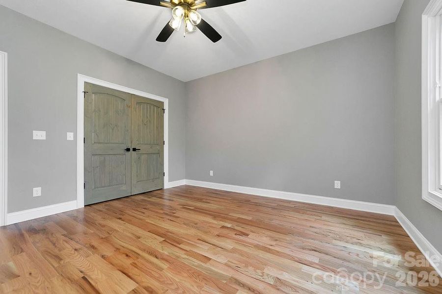 Spacious, unfurnished interior of a new home in , Brevard (Image 33).