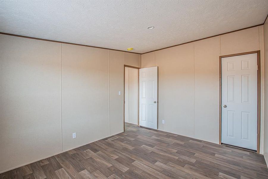 Spacious, unfurnished interior of a new home in , Poolville (Image 30).