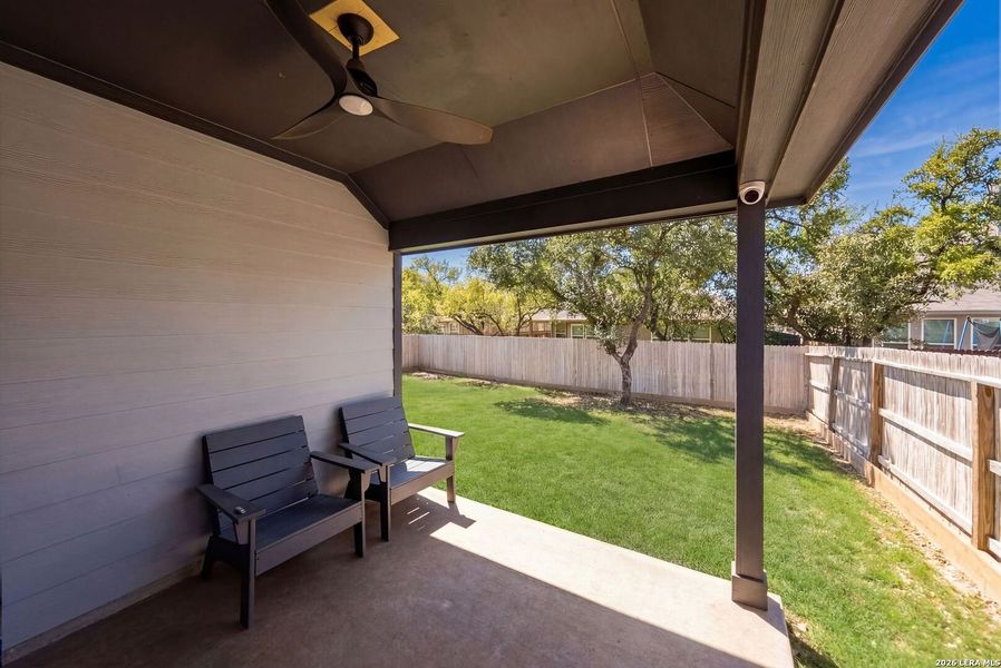 Exterior details and patio area of a home in Davis Ranch, San Antonio (Image 22).