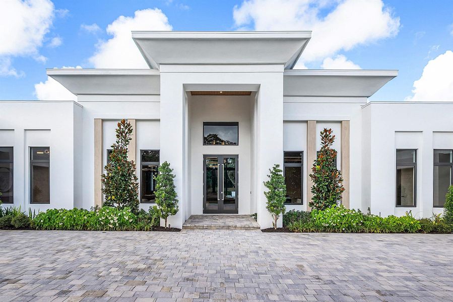 Exterior details and patio area of a home in , Delray Beach (Image 23).