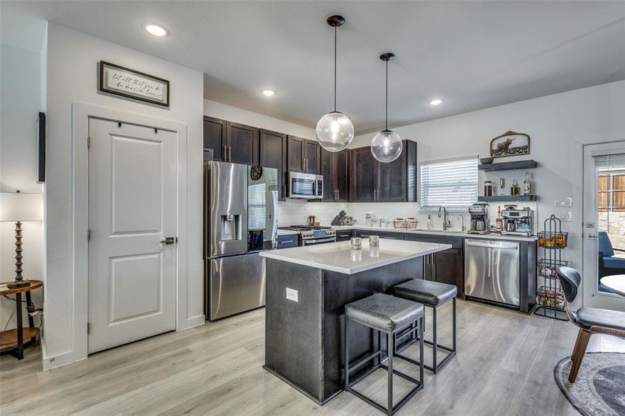 Furnished interior view inside a new home in Rolling Ridge, Van Alstyne (Image 23). Furnished interior view inside a new home in Rolling Ridge, Van Alstyne (Image 23).