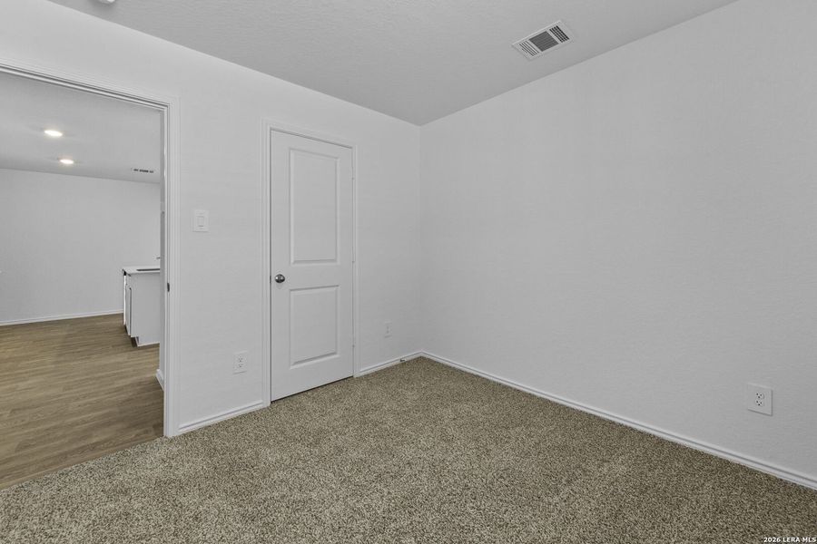 Spacious, unfurnished interior of a new home in Hickory Ridge, Elmendorf (Image 16).
