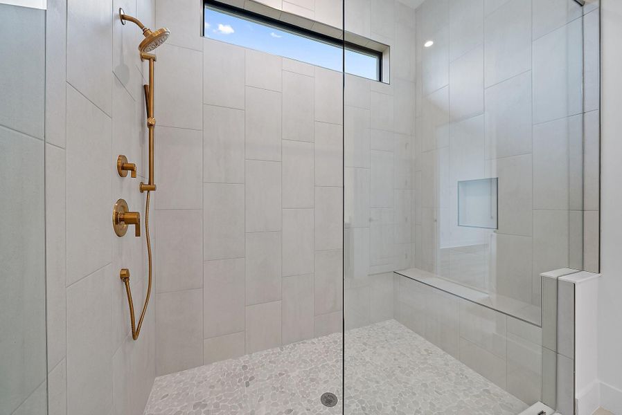 Close-up of interior finishes inside a home in , Palm Beach Gardens (Image 21).