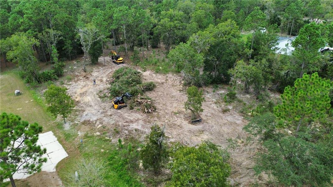 Image 6 of a home in . Image 6 of a home in .