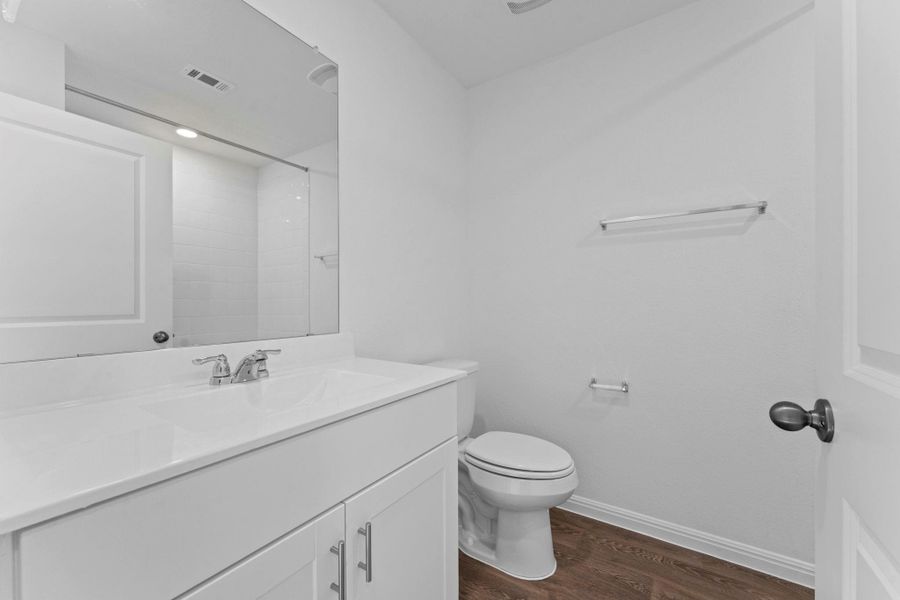 Furnished interior view inside a new home in Paramount, Kyle (Image 6).