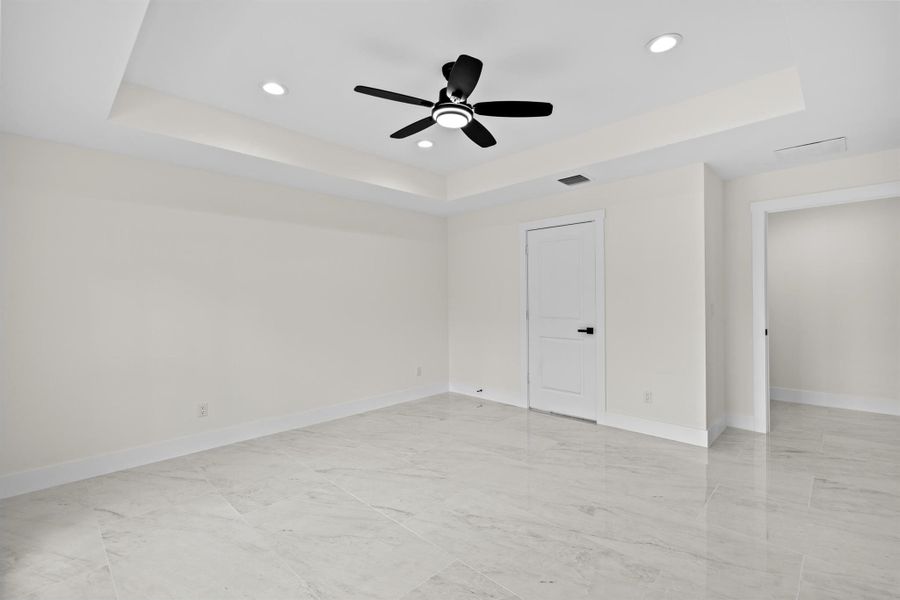 Spacious, unfurnished interior of a new home in , Fort Pierce (Image 17). Spacious, unfurnished interior of a new home in , Fort Pierce (Image 17).
