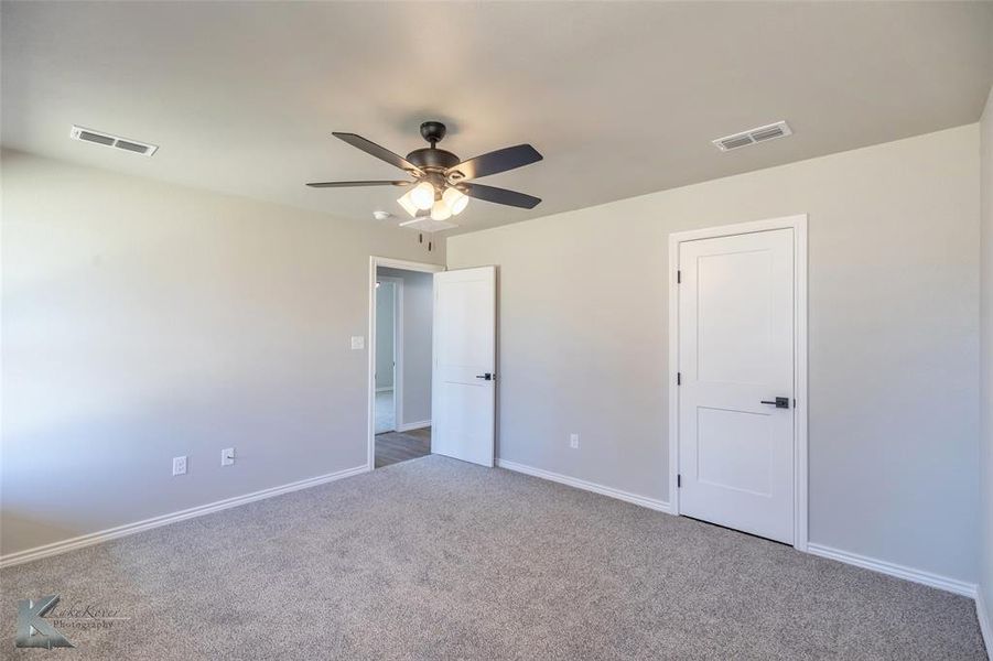 Spacious, unfurnished interior of a new home in , Abilene (Image 11). Spacious, unfurnished interior of a new home in , Abilene (Image 11).
