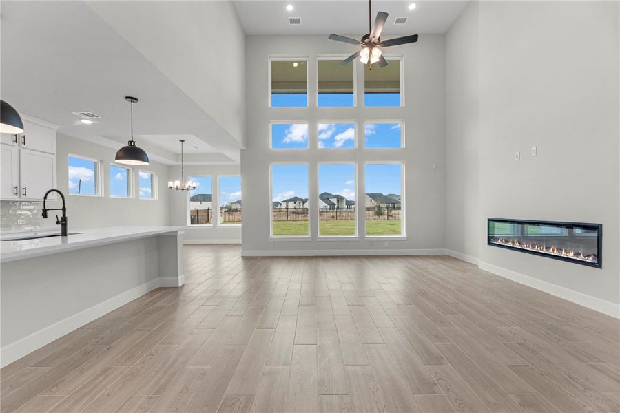 Spacious, unfurnished interior of a new home in Grange - 55', Katy (Image 13).