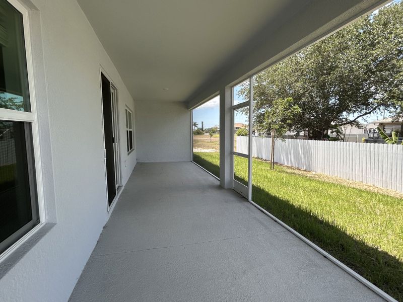Spacious, unfurnished interior of a new home in Burnt Store, Cape Coral (Image 25). Spacious, unfurnished interior of a new home in Burnt Store, Cape Coral (Image 25).