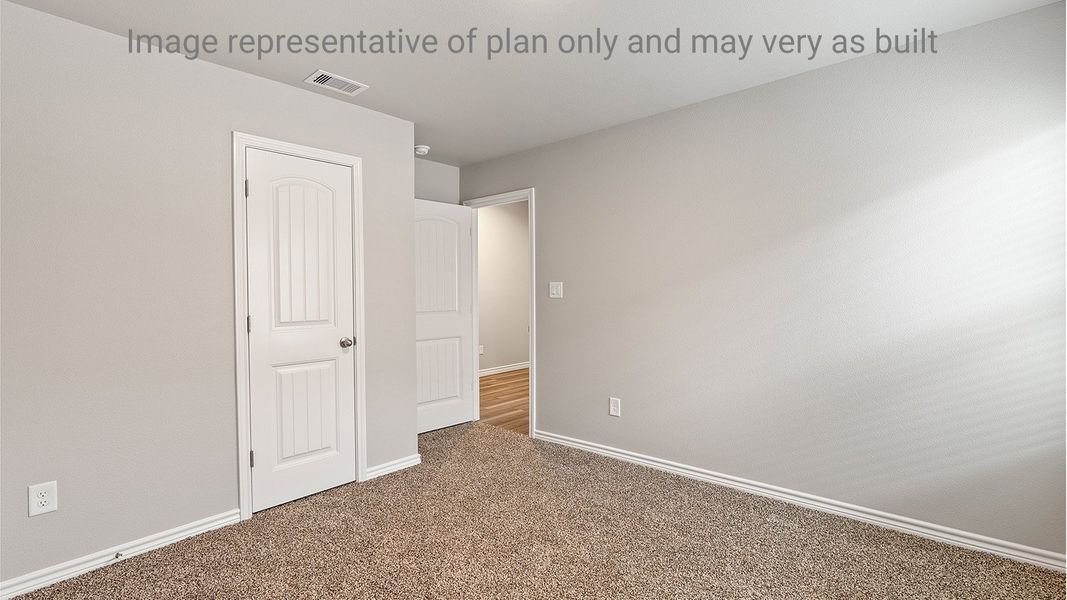 Spacious, unfurnished interior of a new home in King's Landing, Corpus Christi (Image 24).