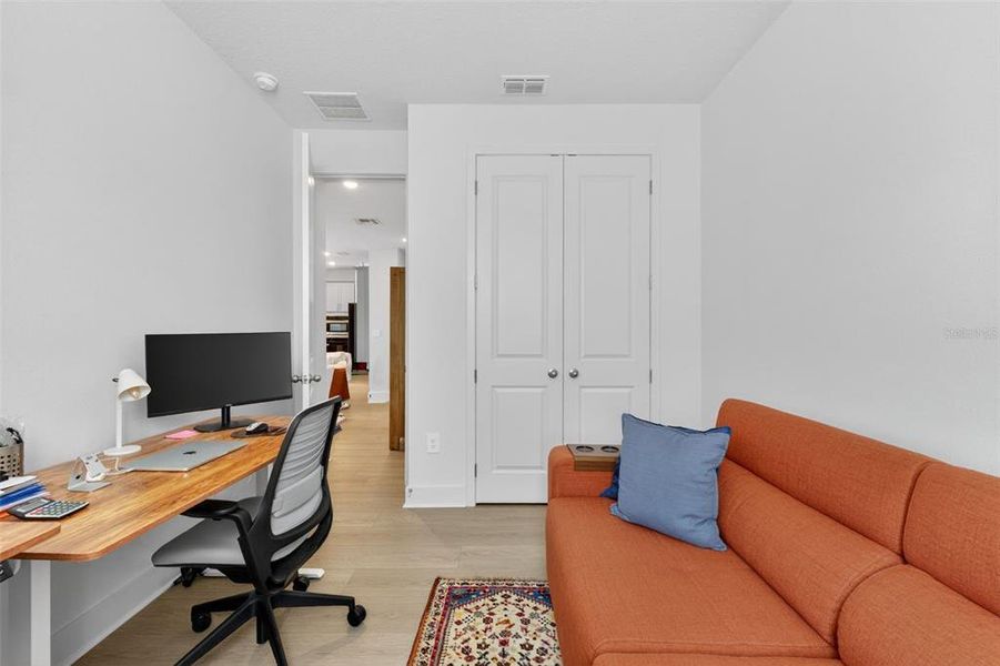 Furnished interior view inside a new home in , Winter Garden (Image 13).