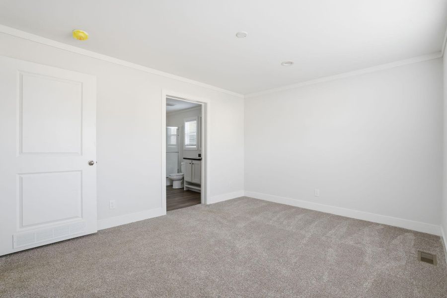 Spacious, unfurnished interior of a new home in , Conway (Image 14).