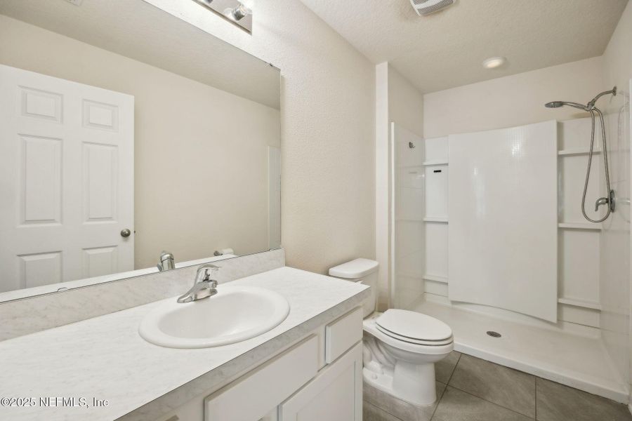 Furnished interior view inside a new home in , Yulee (Image 7).