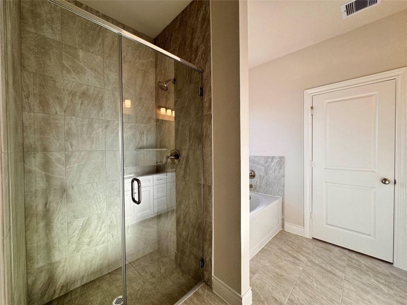 Image 37 of a home in Lexington Heights.